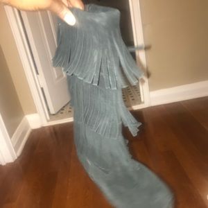 Minnetonka Boots Black